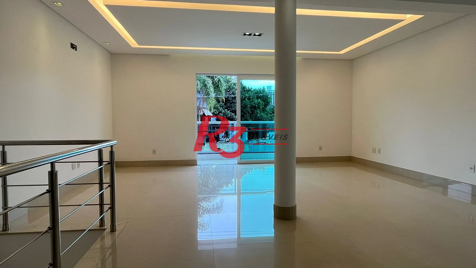 Casa com 4 dormitórios à venda, 370 m² por R$ 2.800.000,00 - Ponta da Praia - Santos/SP