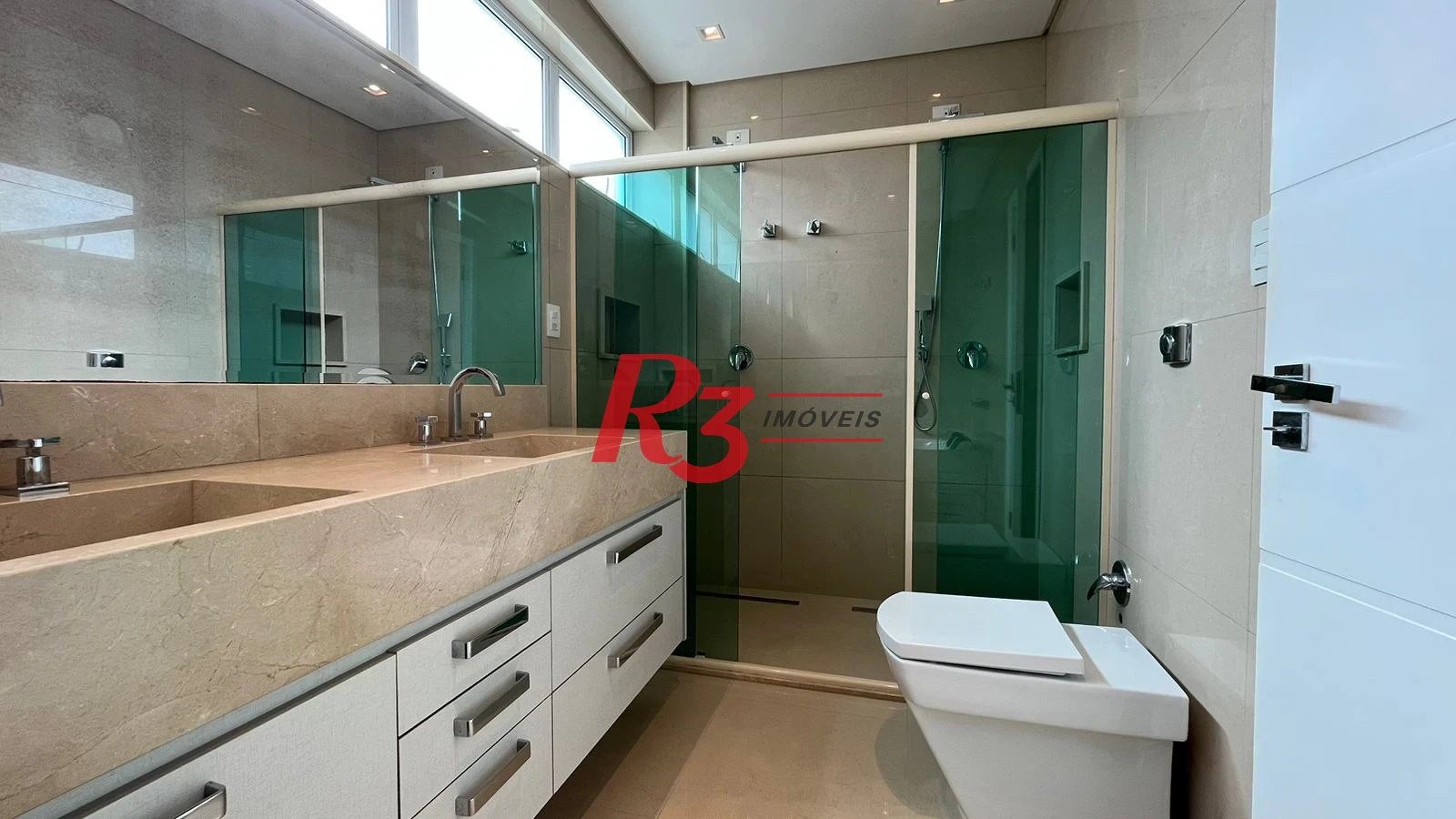 Casa com 4 dormitórios à venda, 370 m² por R$ 2.800.000,00 - Ponta da Praia - Santos/SP