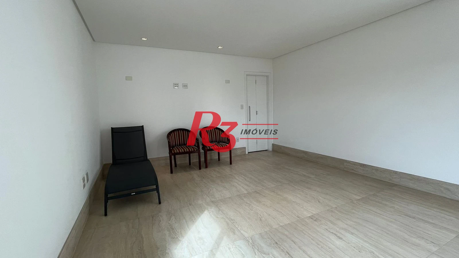 Casa com 4 dormitórios à venda, 370 m² por R$ 2.800.000,00 - Ponta da Praia - Santos/SP