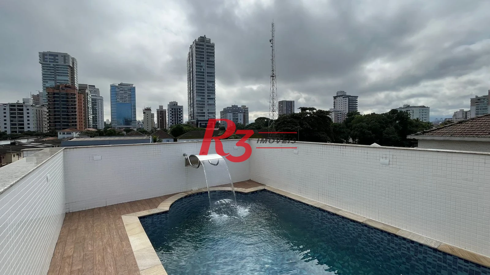 Casa com 4 dormitórios à venda, 370 m² por R$ 2.800.000,00 - Ponta da Praia - Santos/SP