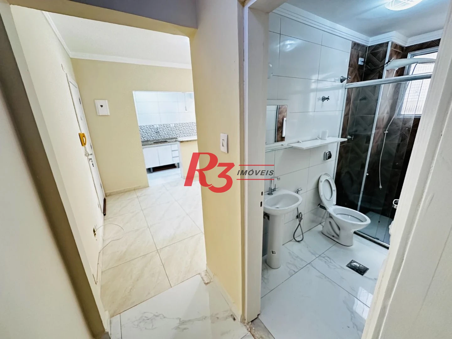 Apartamento para alugar no Gonzaga - Santos/SP