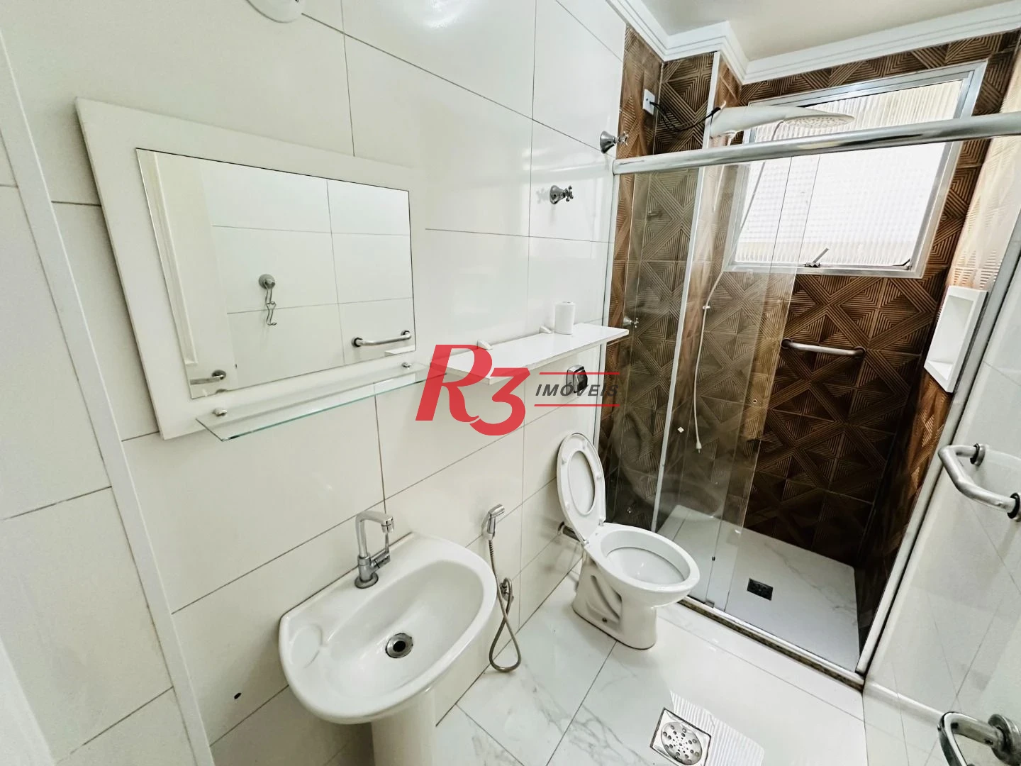 Apartamento para alugar no Gonzaga - Santos/SP