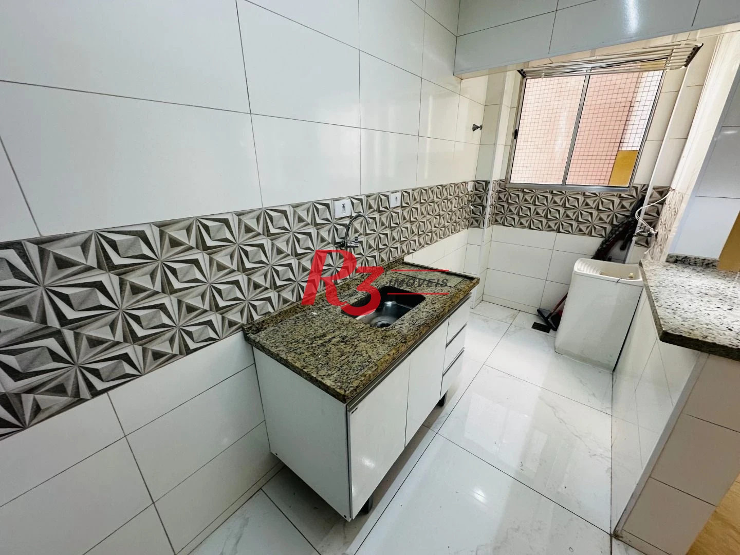 Apartamento para alugar no Gonzaga - Santos/SP