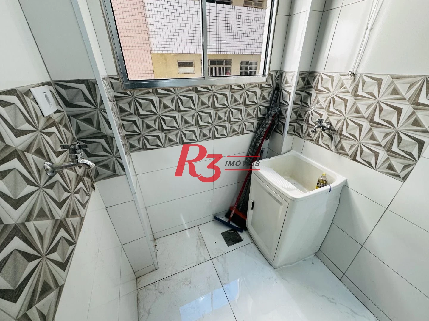 Apartamento para alugar no Gonzaga - Santos/SP