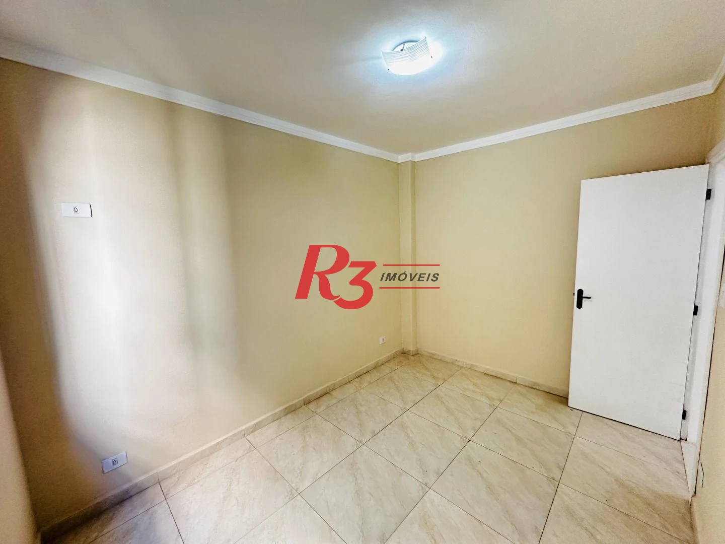 Apartamento para alugar no Gonzaga - Santos/SP