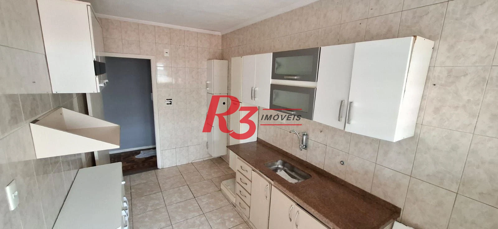 Apartamento com 2 dormitórios à venda, 76 m² por R$ 375.000,00 - Encruzilhada - Santos/SP