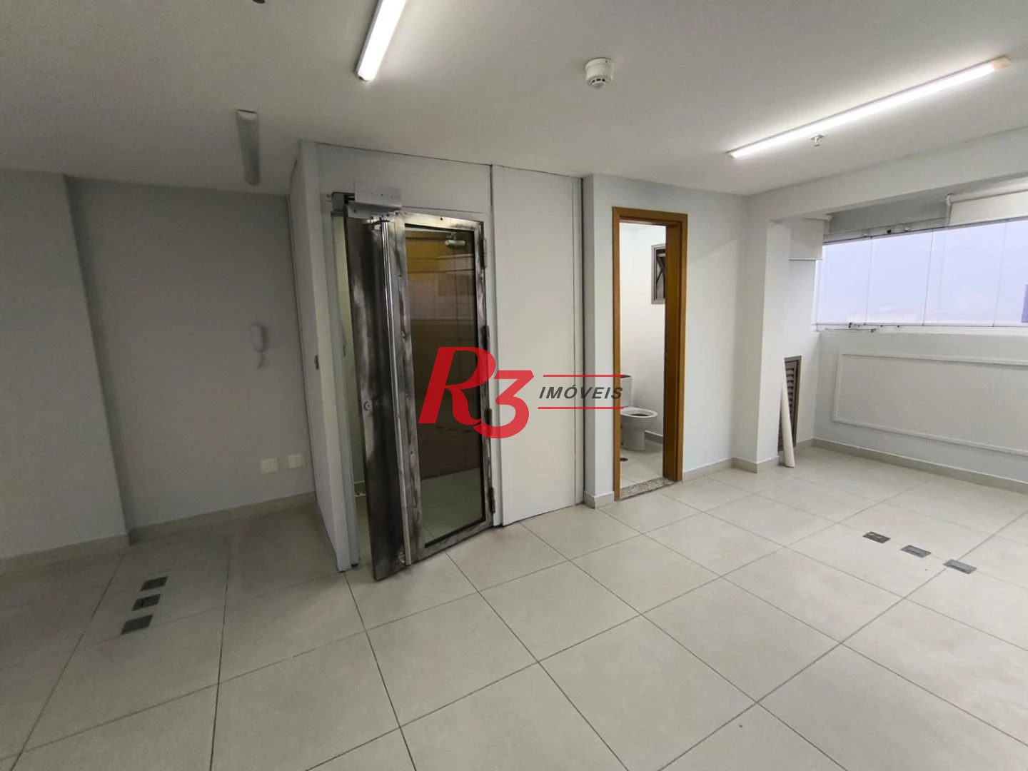 Sala para alugar, 52 m² por R$ 3.500/mês -Santos/SP