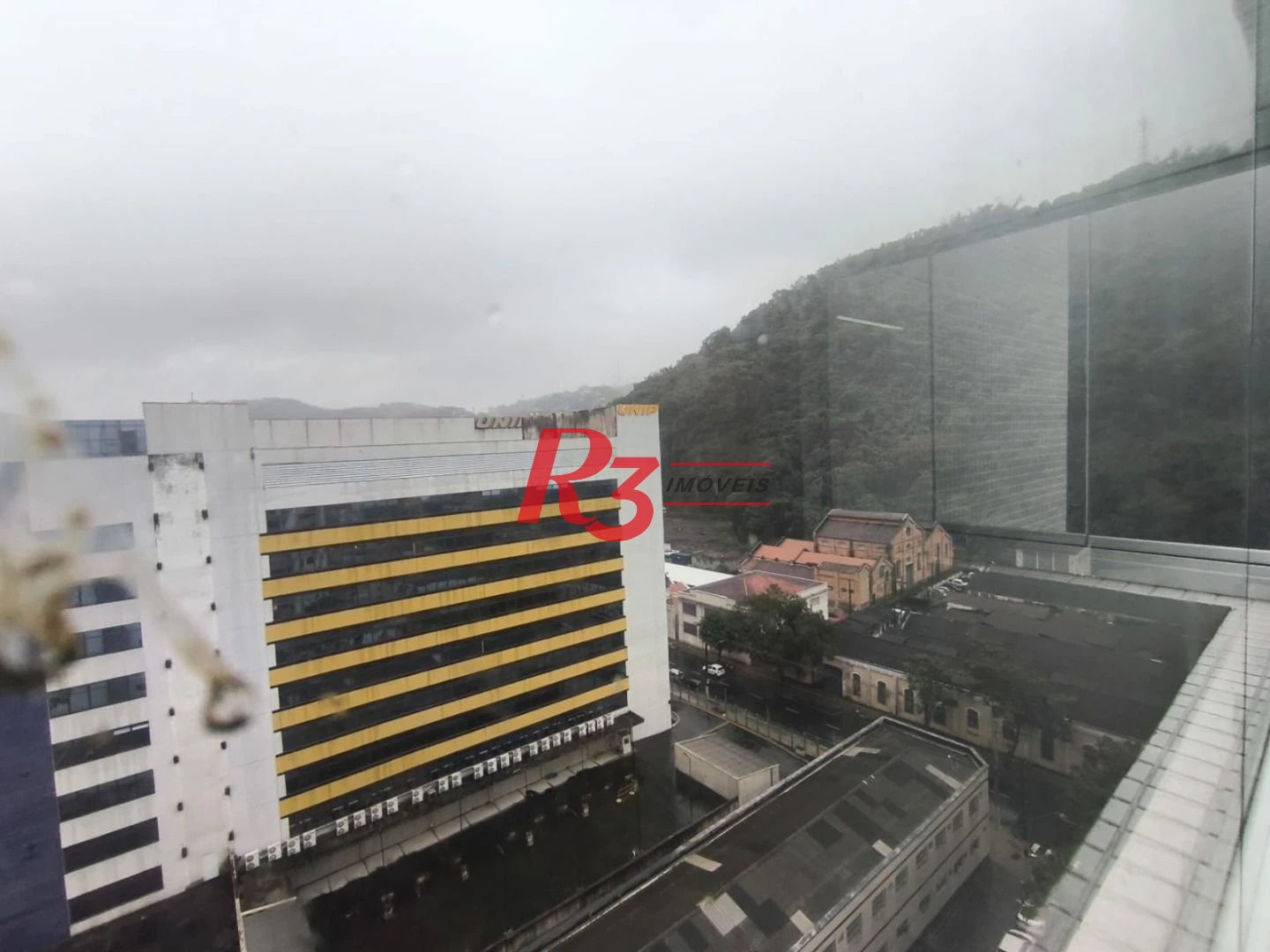 Sala para alugar, 52 m² por R$ 3.500/mês -Santos/SP