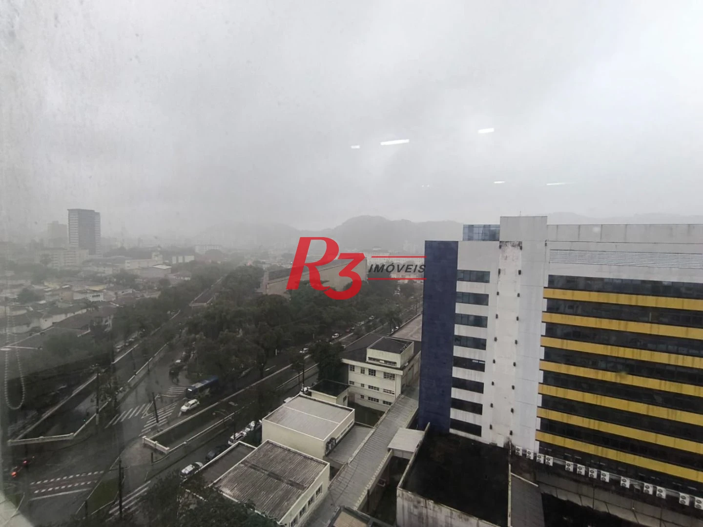 Sala para alugar, 52 m² por R$ 3.500/mês -Santos/SP