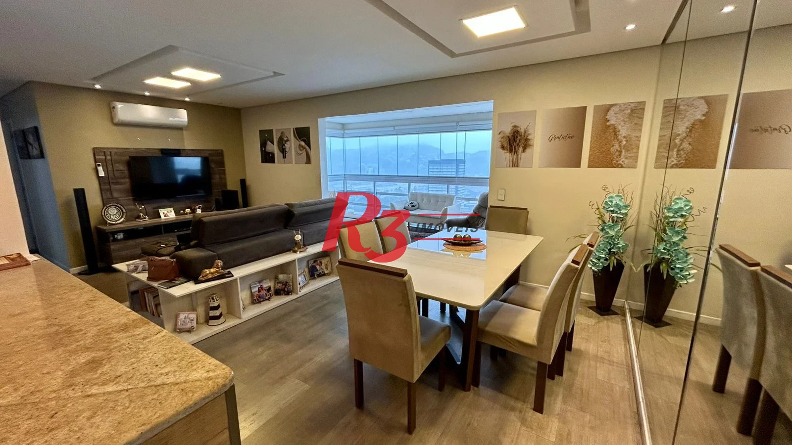 Apartamento com 3 dormitórios à venda, 96 m² por R$ 999.000,00 - Vila Belmiro - Santos/SP