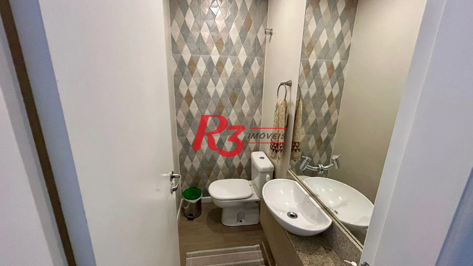 Apartamento com 3 dormitórios à venda, 96 m² por R$ 999.000,00 - Vila Belmiro - Santos/SP