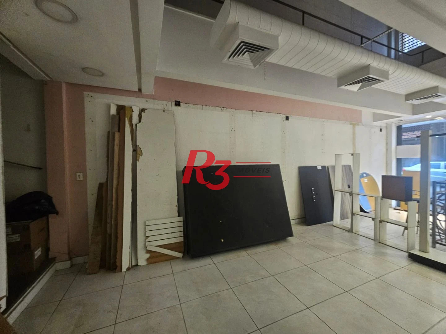 Prédio Comercial para Alugar | Centro de Santos – Rua Martim Afonso