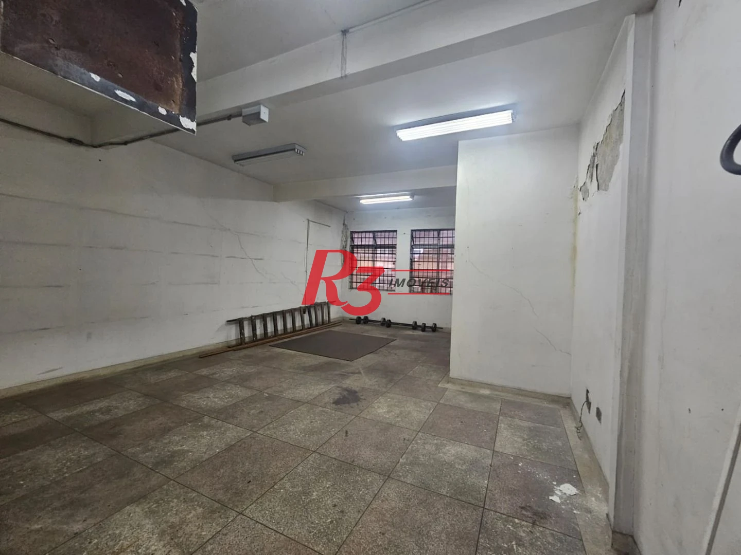 Prédio Comercial para Alugar | Centro de Santos – Rua Martim Afonso