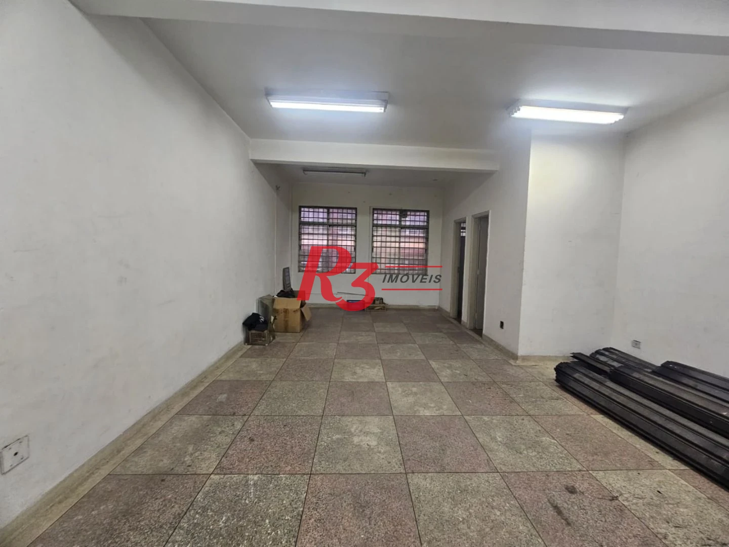 Prédio Comercial para Alugar | Centro de Santos – Rua Martim Afonso