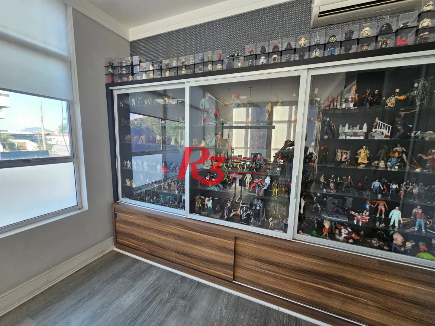 Andar Corporativo à venda, 306 m² por R$ 1.300.000,00 - Vila Matias - Santos/SP