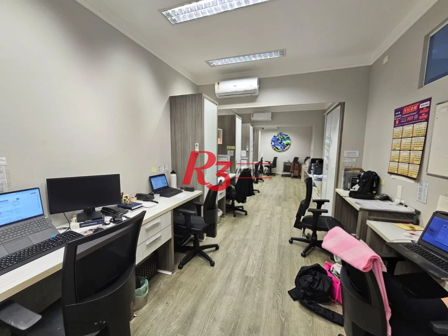 Andar Corporativo à venda, 306 m² por R$ 1.300.000,00 - Vila Matias - Santos/SP