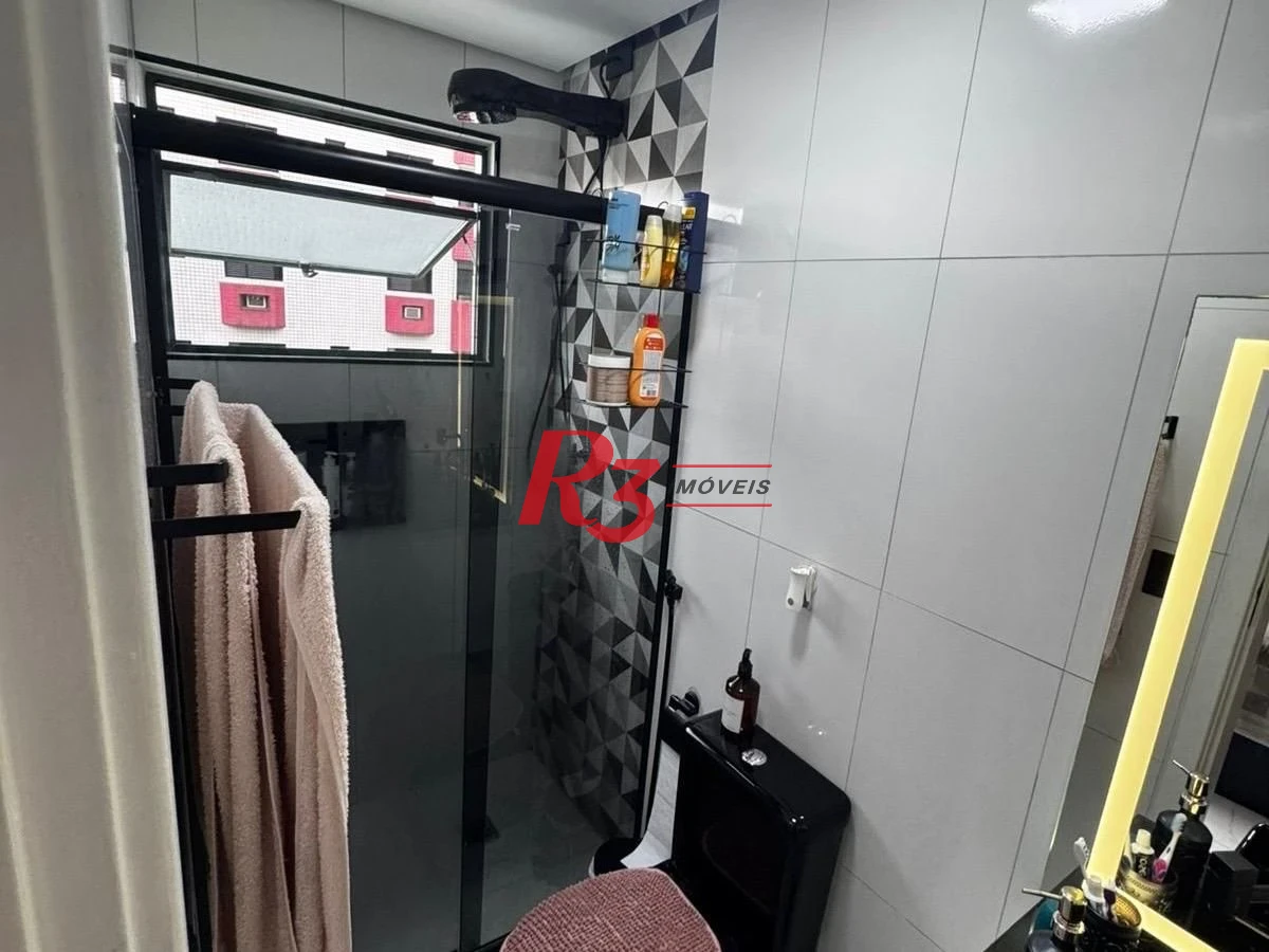 Apartamento com 2 dormitórios à venda, 82 m² por R$ 585.000,00 - Embaré - Santos/SP