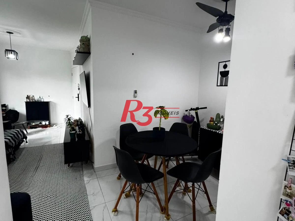 Apartamento com 2 dormitórios à venda, 82 m² por R$ 585.000,00 - Embaré - Santos/SP