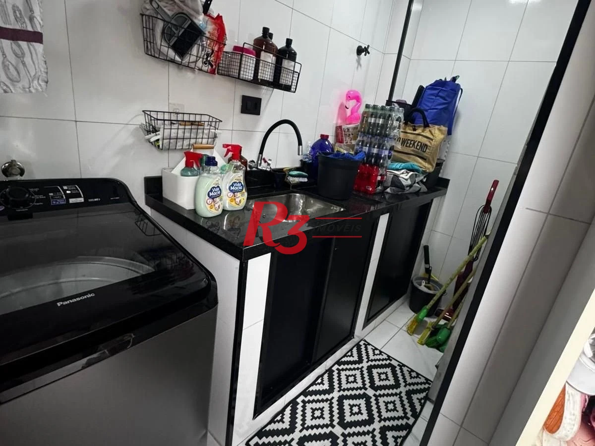 Apartamento com 2 dormitórios à venda, 82 m² por R$ 585.000,00 - Embaré - Santos/SP