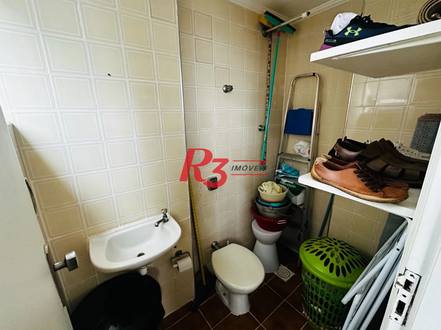Apartamento com 3 dormitórios à venda, 112 m² por R$ 700.000,00 - Embaré - Santos/SP