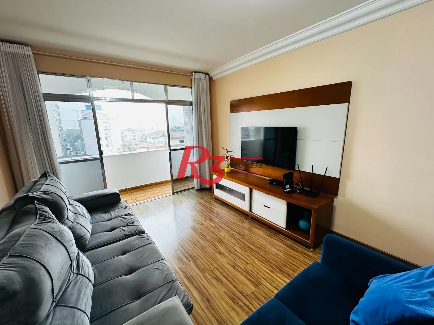 Apartamento com 3 dormitórios à venda, 112 m² por R$ 700.000,00 - Embaré - Santos/SP