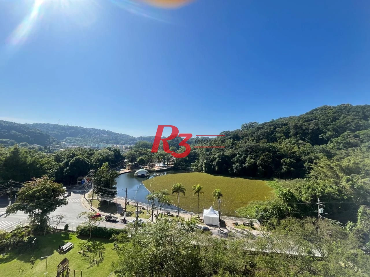 Apartamento com 2 dormitórios à venda, 52 m² por R$ 305.000,00 - Morro de Nova Cintra - Santos/SP