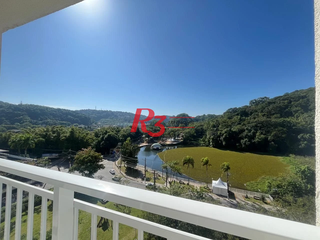 Apartamento com 2 dormitórios à venda, 52 m² por R$ 305.000,00 - Morro de Nova Cintra - Santos/SP