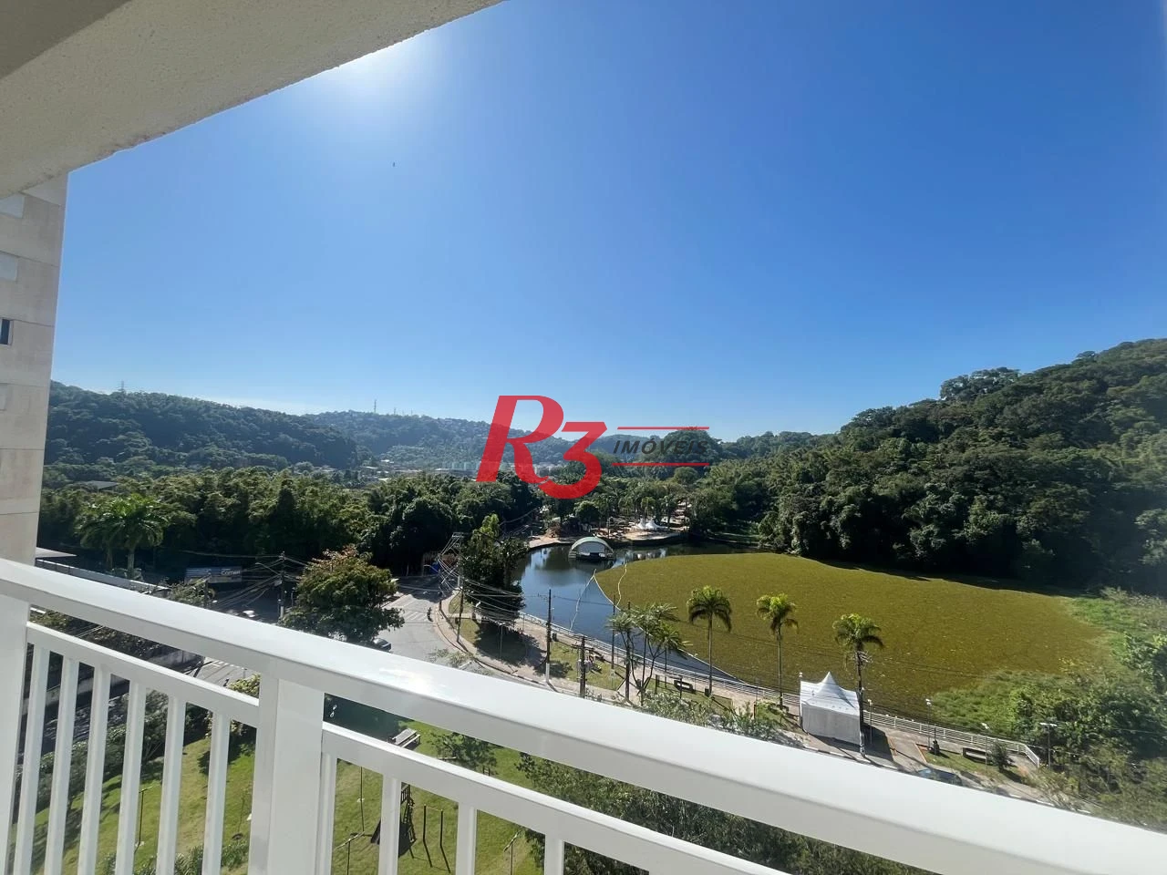 Apartamento com 2 dormitórios à venda, 52 m² por R$ 305.000,00 - Morro de Nova Cintra - Santos/SP
