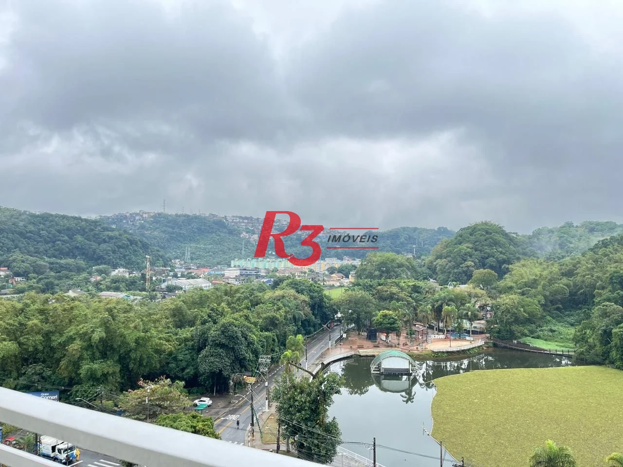 Apartamento com 3 dormitórios à venda, 65 m² por R$ 377.000,00 - Morro de Nova Cintra - Santos/SP