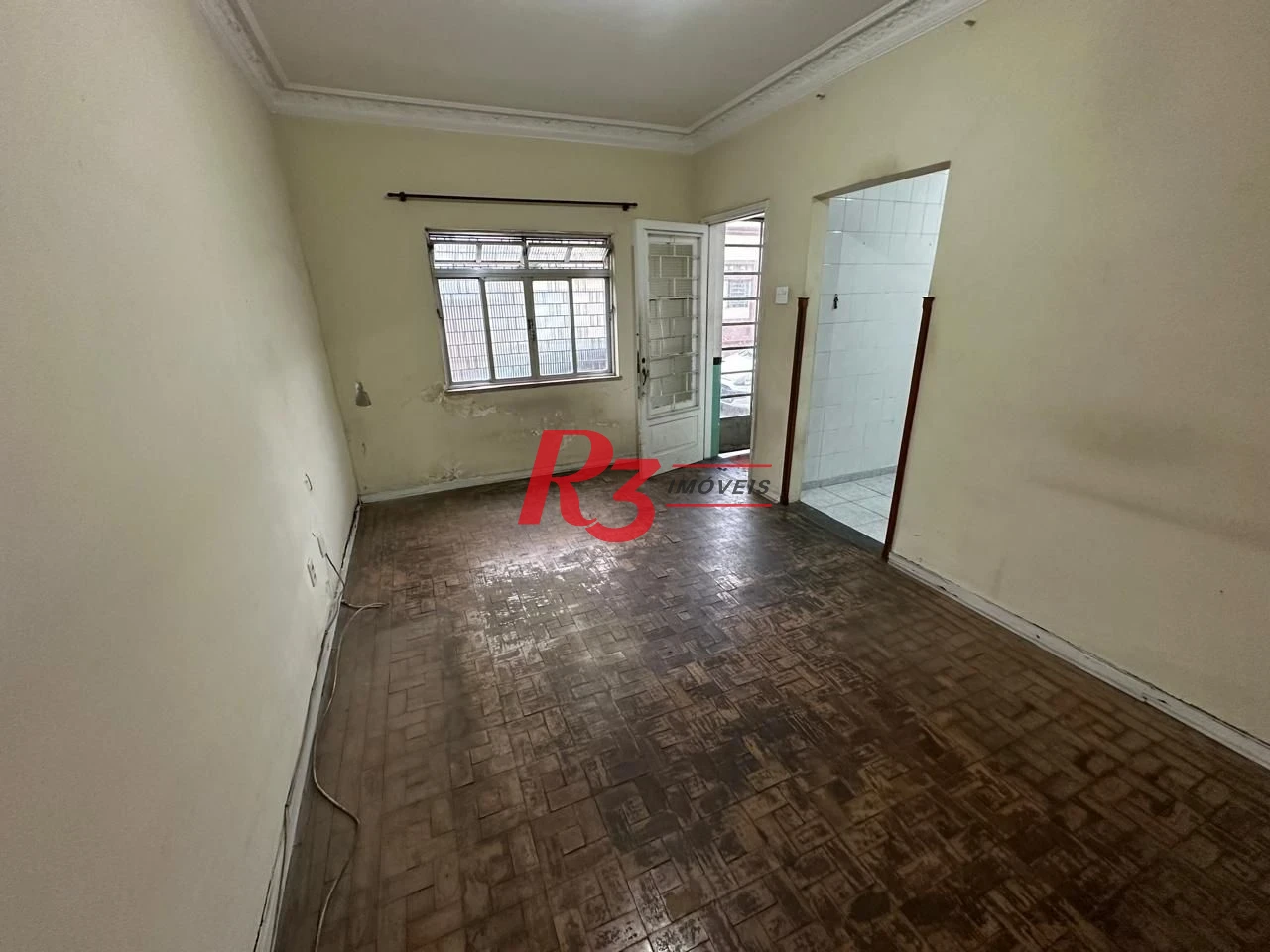 Sobrado com 2 dormitórios à venda, 98 m² por R$ 393.000,00 - Macuco - Santos/SP