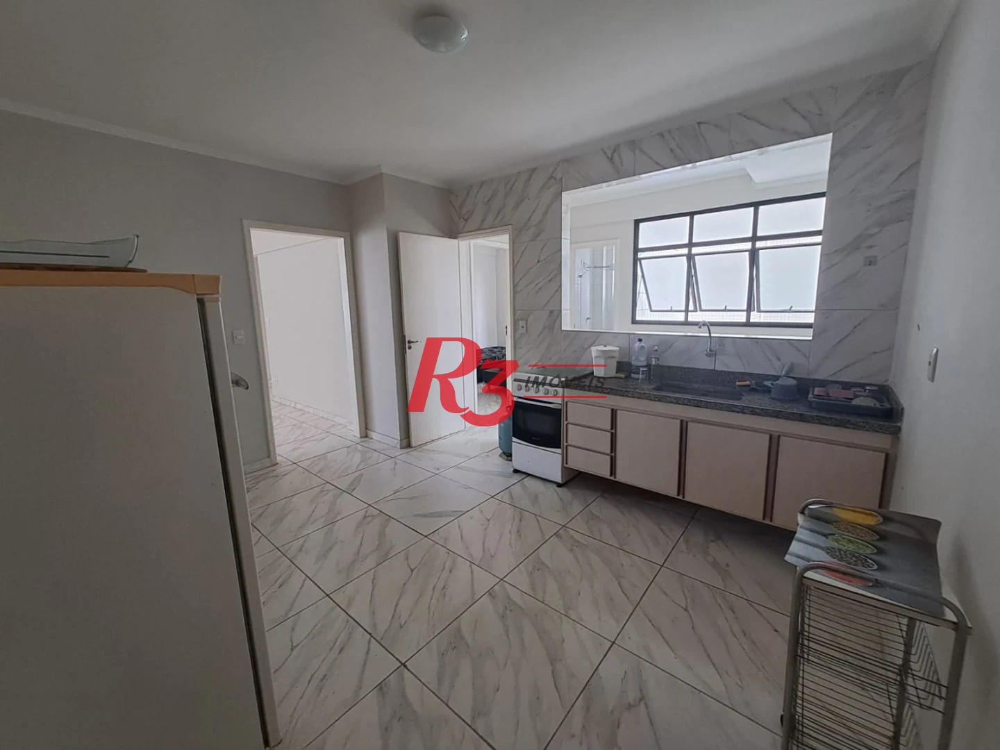 Apartamento com 3 dormitórios à venda, 142 m² por R$ 555.000,00 - Vila Assunção - Praia Grande/SP