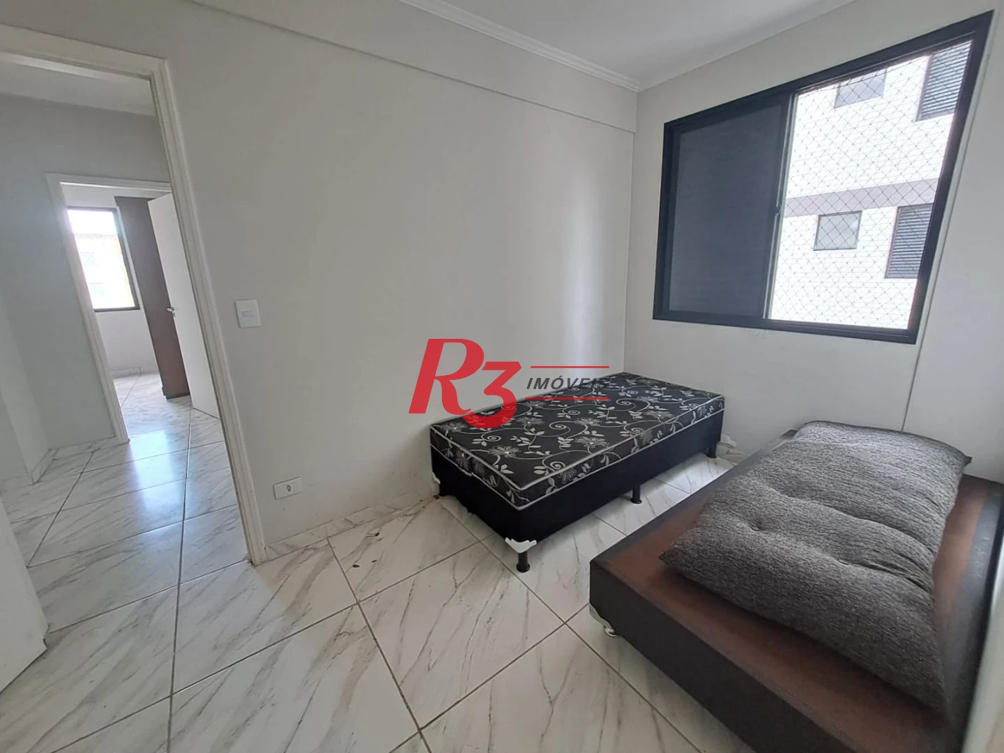 Apartamento com 3 dormitórios à venda, 142 m² por R$ 555.000,00 - Vila Assunção - Praia Grande/SP