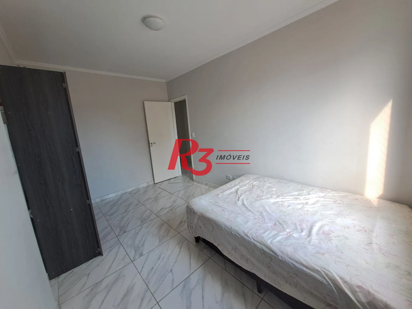 Apartamento com 3 dormitórios à venda, 142 m² por R$ 555.000,00 - Vila Assunção - Praia Grande/SP