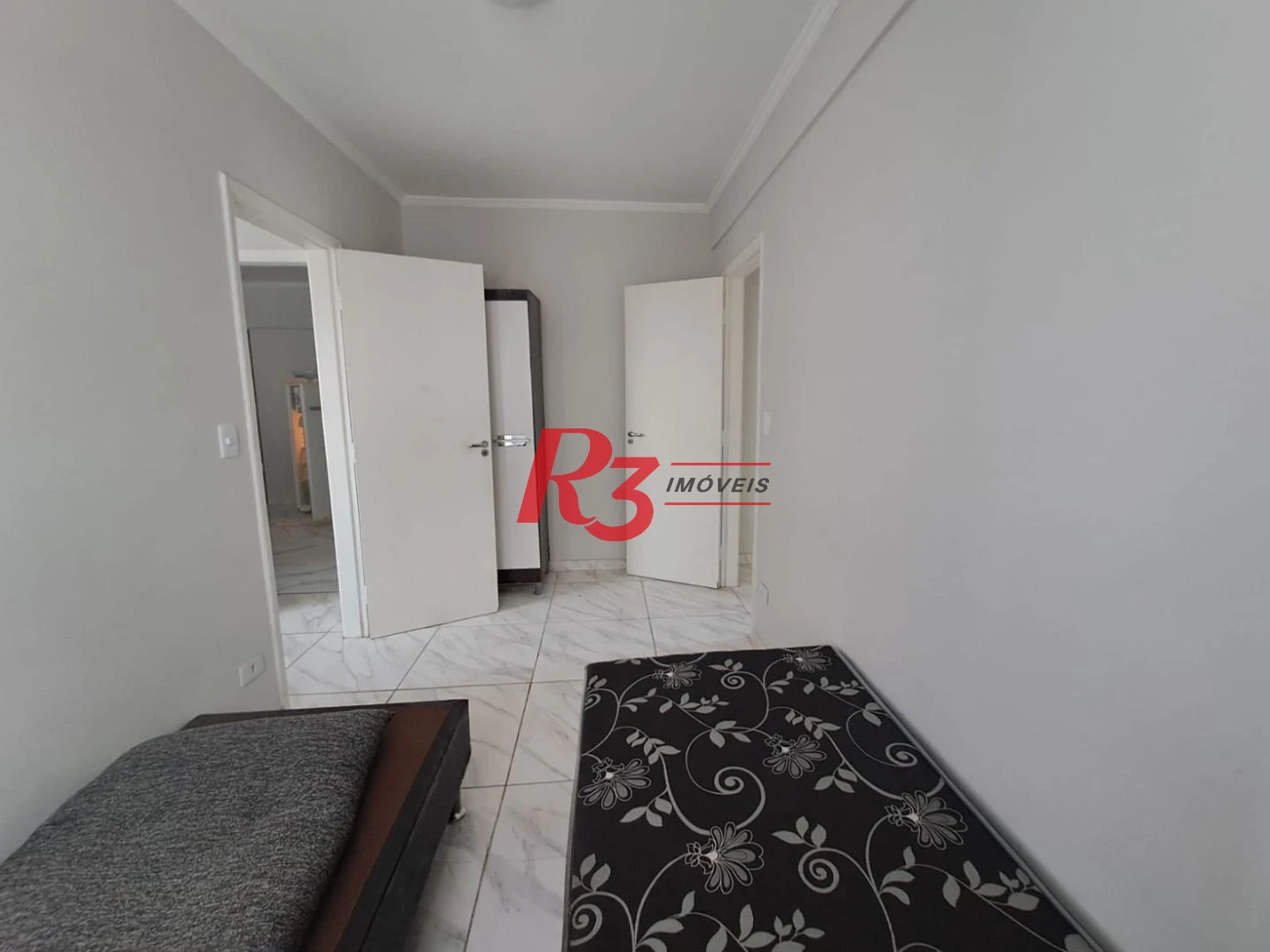 Apartamento com 3 dormitórios à venda, 142 m² por R$ 555.000,00 - Vila Assunção - Praia Grande/SP