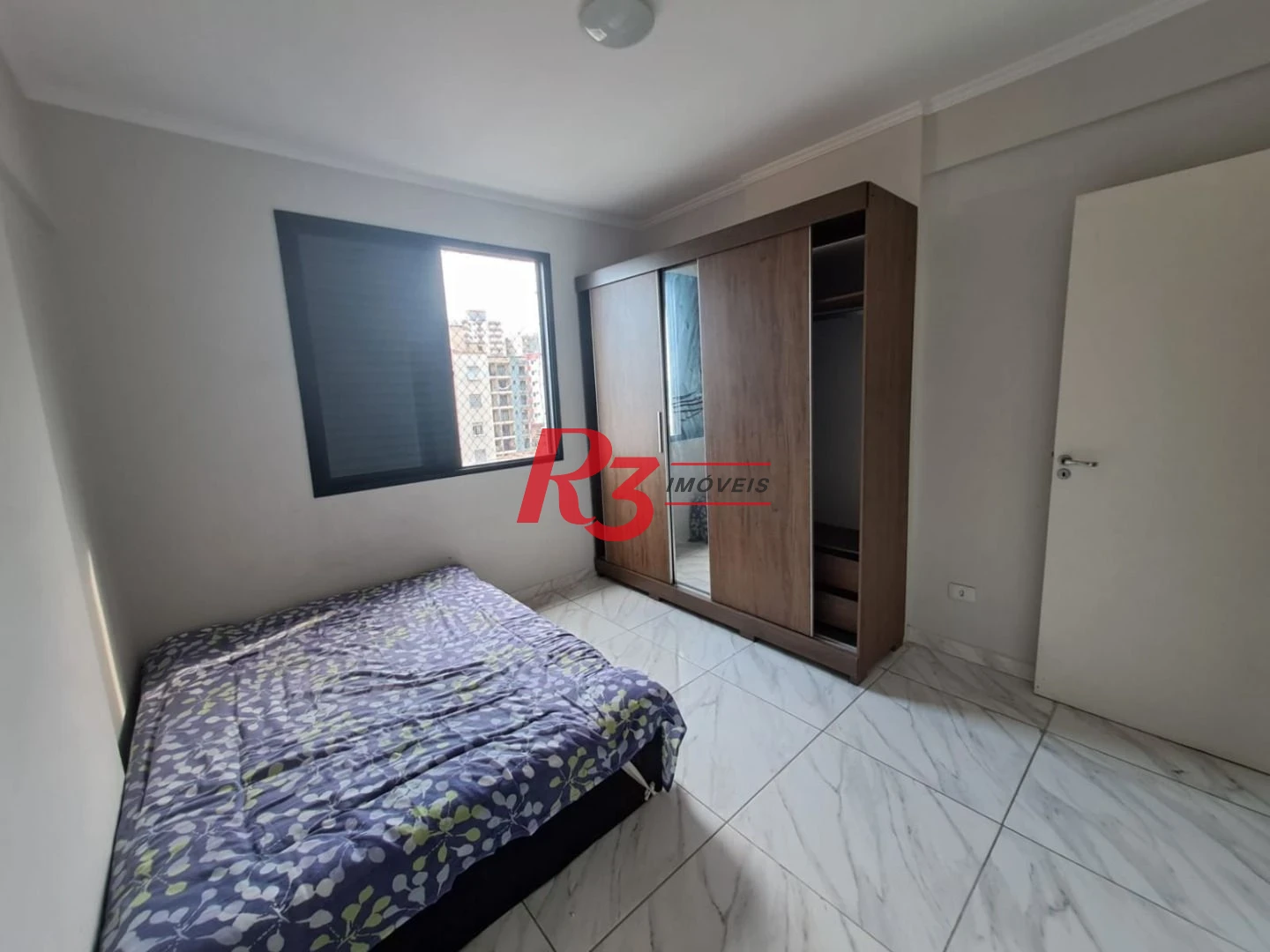 Apartamento com 3 dormitórios à venda, 142 m² por R$ 555.000,00 - Vila Assunção - Praia Grande/SP