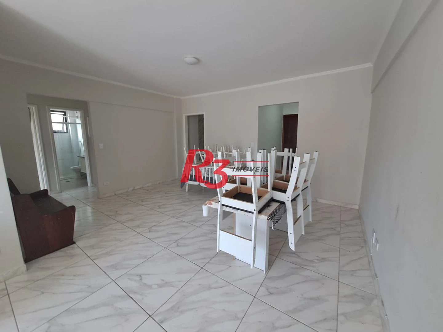 Apartamento com 3 dormitórios à venda, 142 m² por R$ 555.000,00 - Vila Assunção - Praia Grande/SP