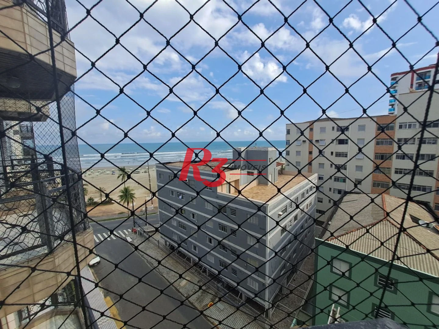 Apartamento com 3 dormitórios à venda, 142 m² por R$ 555.000,00 - Vila Assunção - Praia Grande/SP