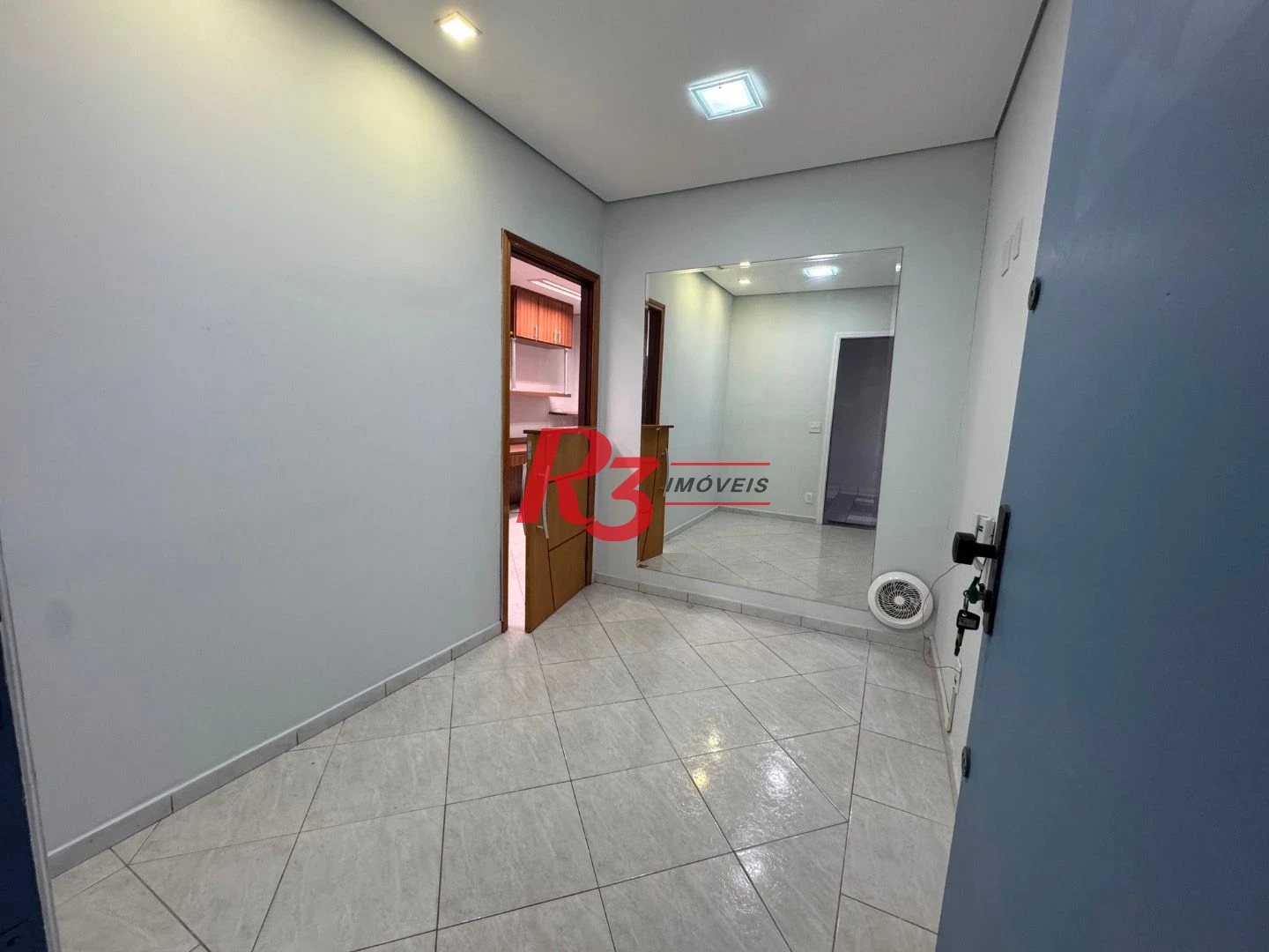 Sala para alugar, 50 m² por R$ 2.500,02/mês - Aparecida - Santos/SP