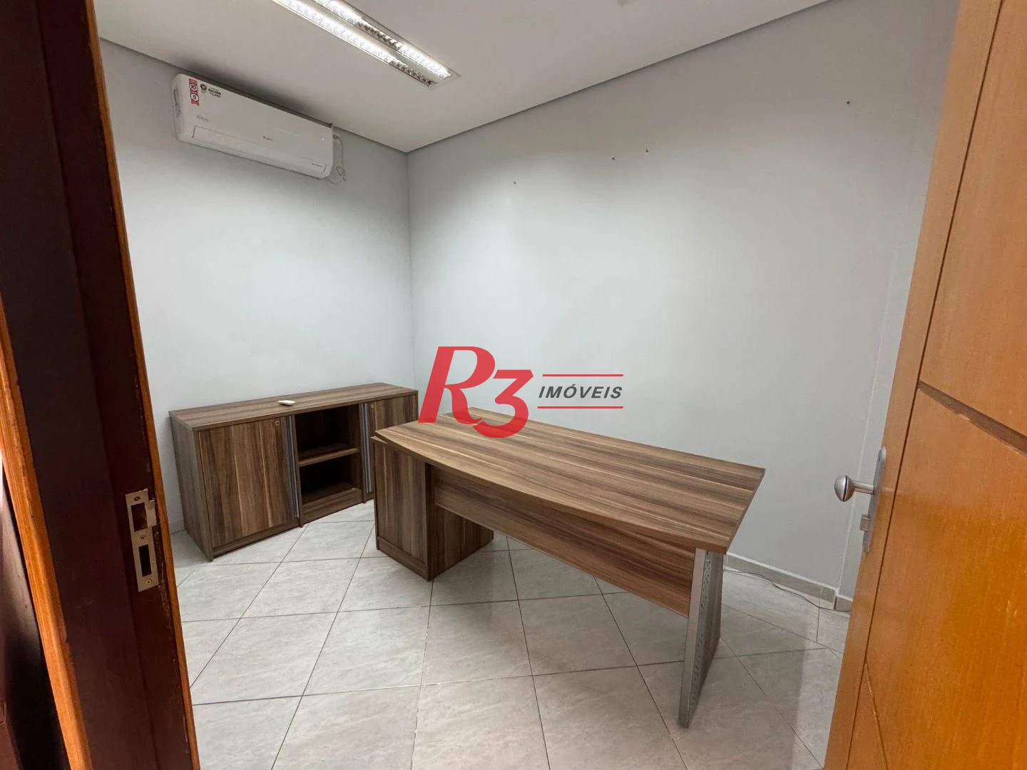 Sala para alugar, 50 m² por R$ 2.500,02/mês - Aparecida - Santos/SP