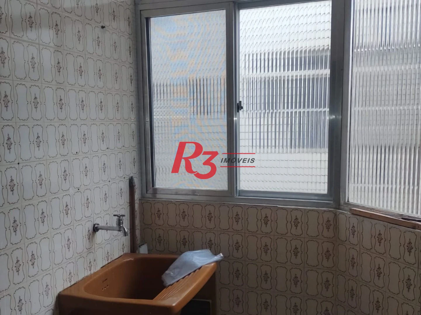 Apartamento com 2 dormitórios à venda, 80 m² por R$ 560.000,00 - Canto do Forte - Praia Grande/SP