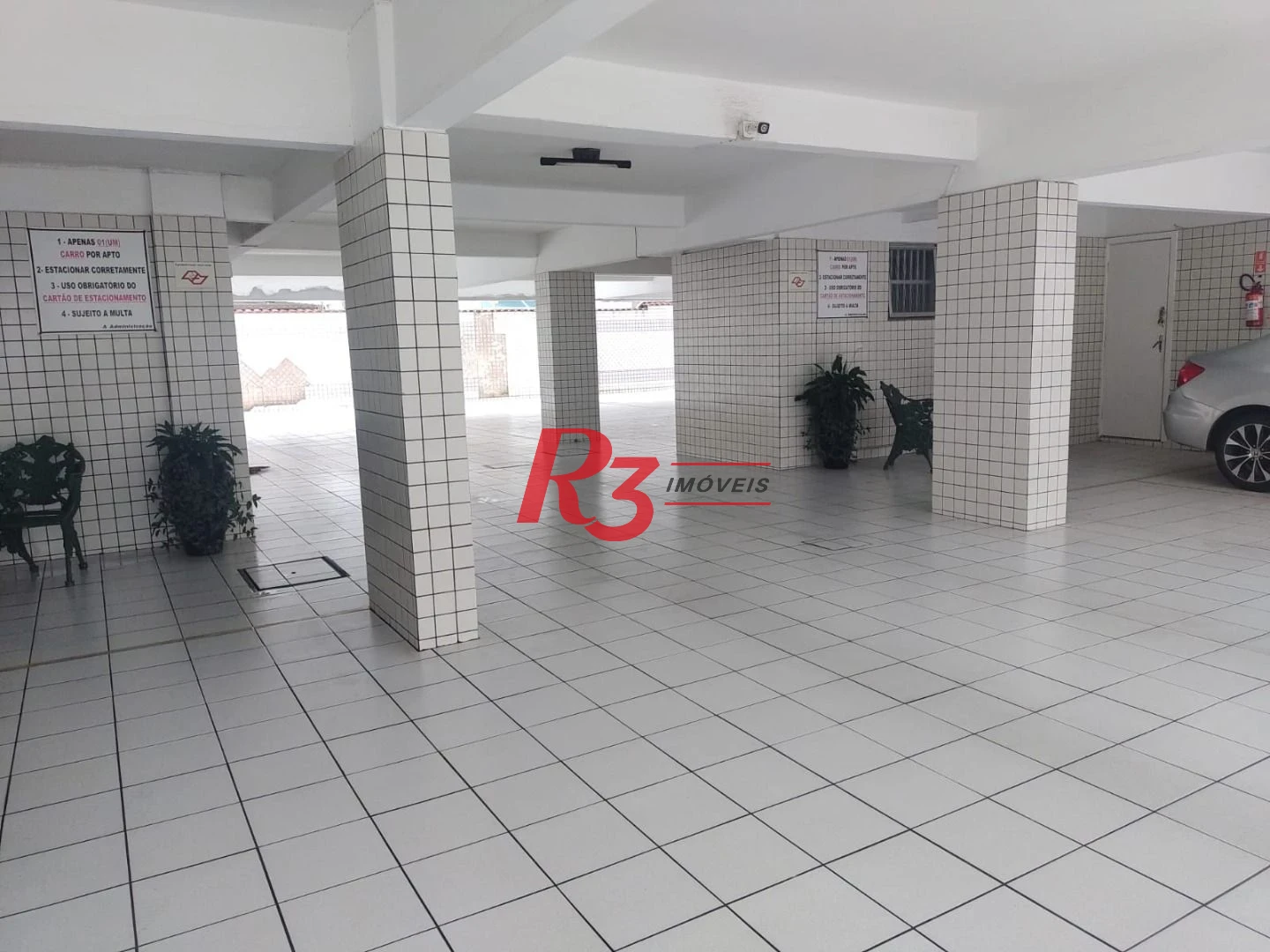 Apartamento com 2 dormitórios à venda, 80 m² por R$ 560.000,00 - Canto do Forte - Praia Grande/SP