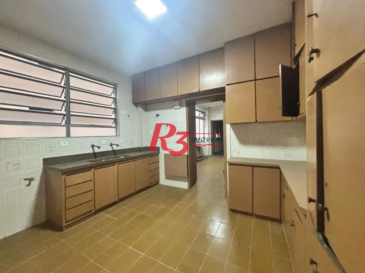 Apartamento com 3 dormitórios para alugar, 255 m² por R$ 6.700,00/mês - Boqueirão - Santos/SP