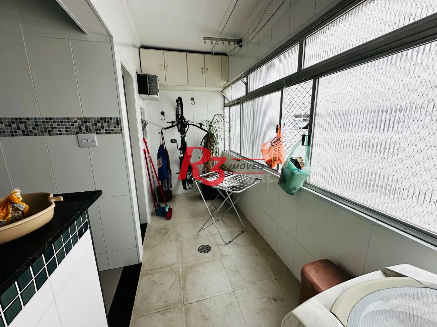 Apartamento com 2 dormitórios à venda, 106 m² por R$ 720.000,00 - Aparecida - Santos/SP