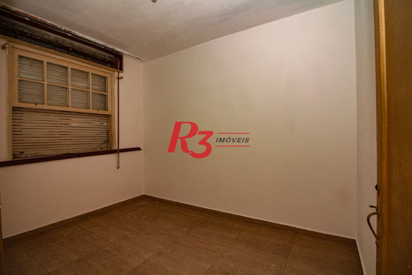 Casa com 2 dormitórios à venda, 72 m² por R$ 300.000,00 - Vila Matias - Santos/SP