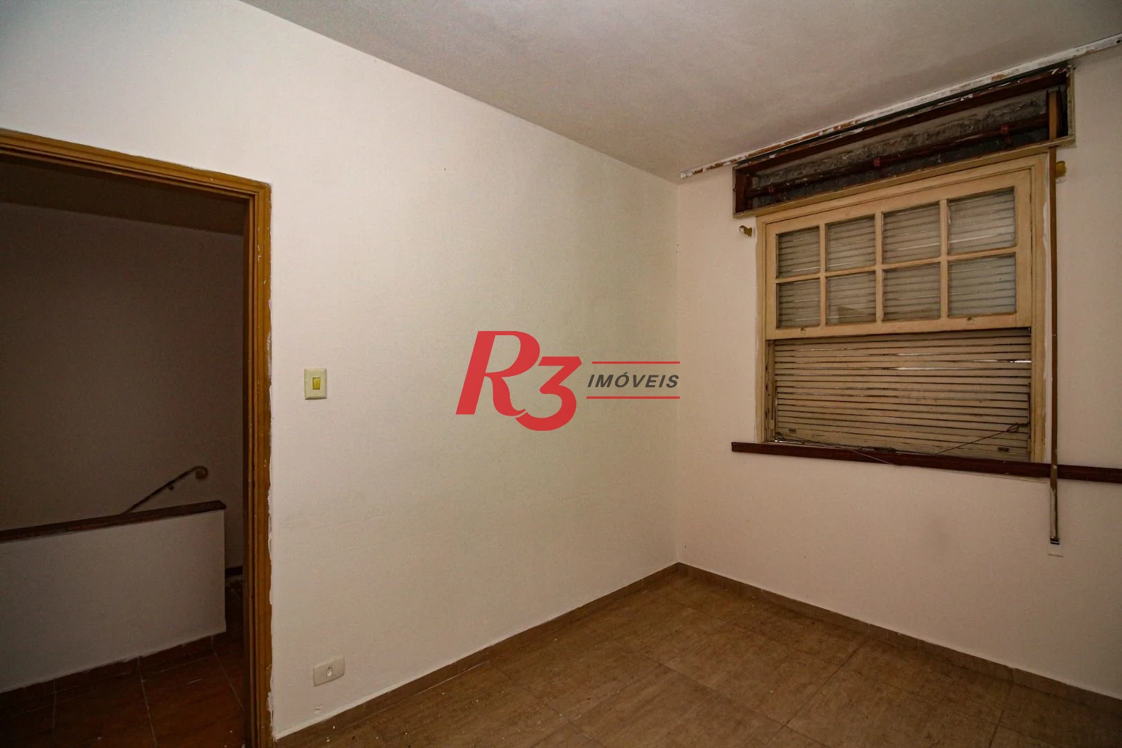 Casa com 2 dormitórios à venda, 72 m² por R$ 300.000,00 - Vila Matias - Santos/SP