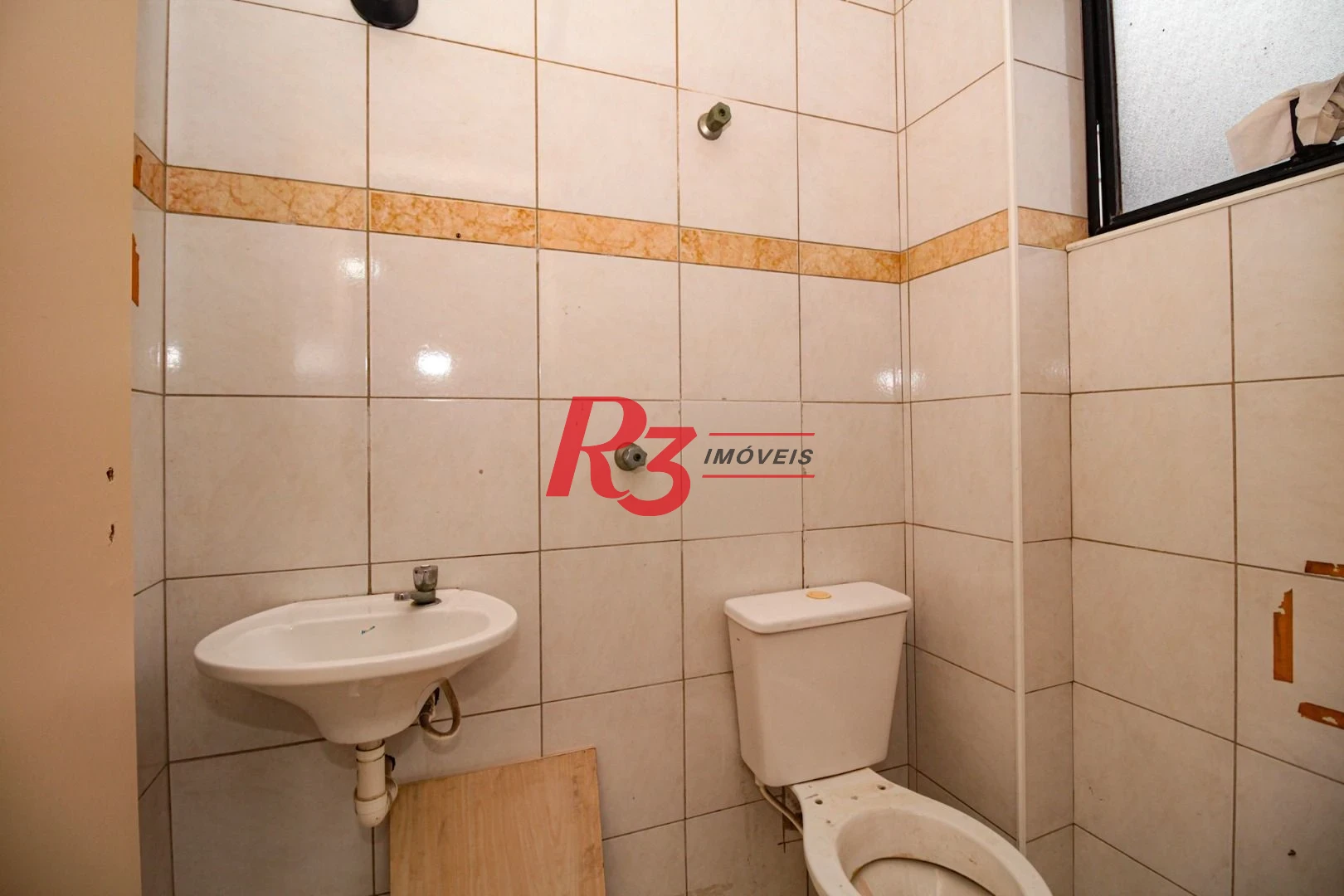 Sala à venda, 104 m² por R$ 247.000,00 - Vila Matias - Santos/SP