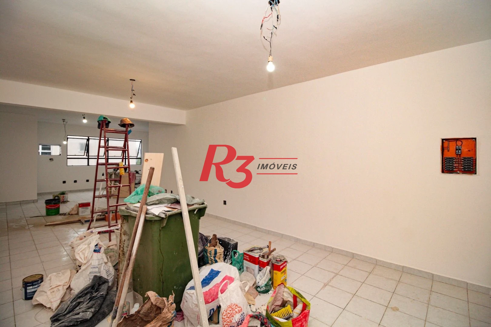 Sala à venda, 104 m² por R$ 247.000,00 - Vila Matias - Santos/SP
