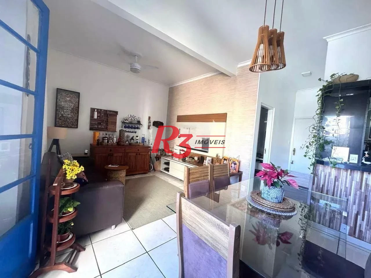 Apartamento com 2 dormitórios à venda, 68 m² por R$ 300.000,00 - José Menino - Santos/SP