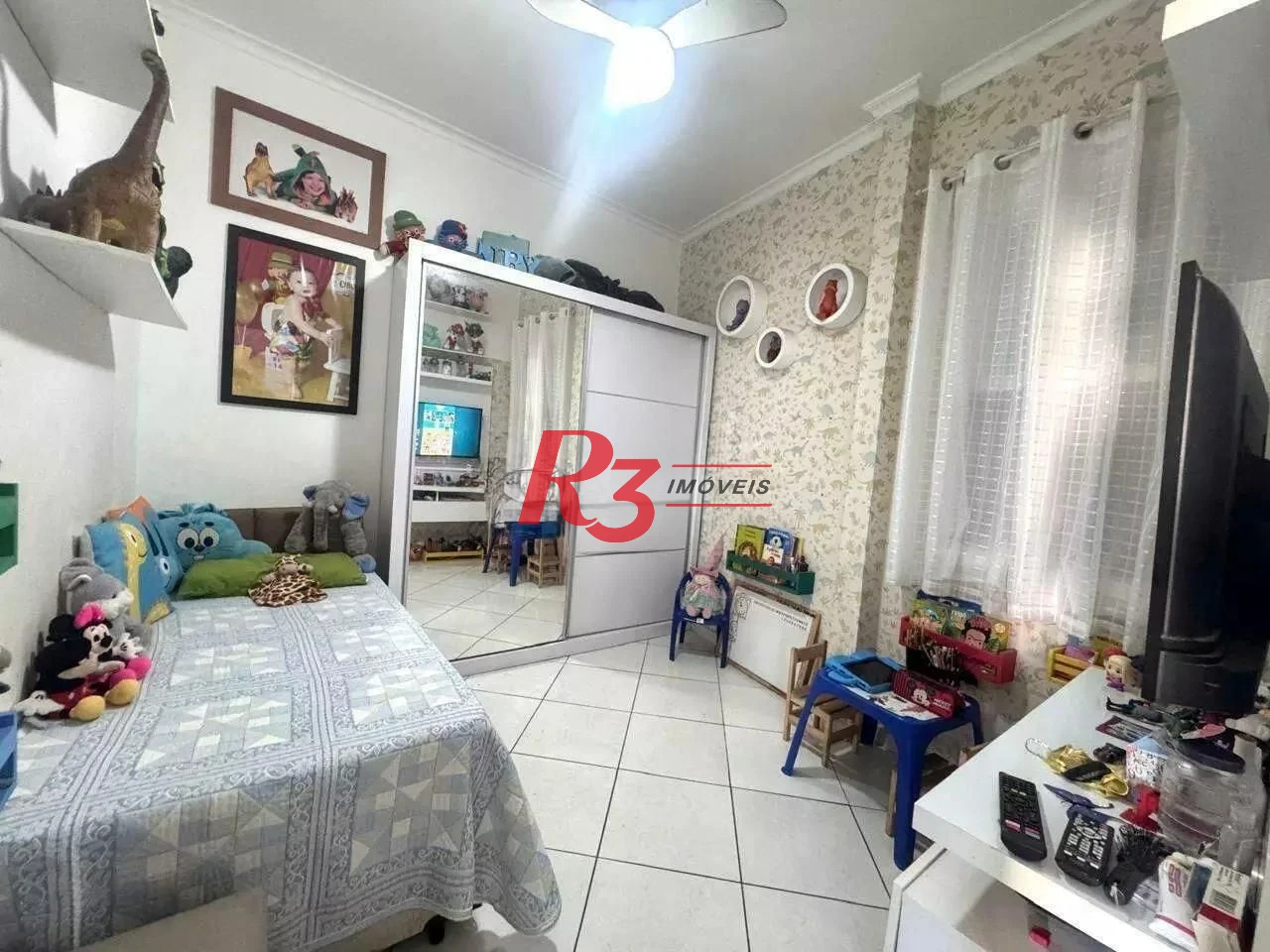 Apartamento com 2 dormitórios à venda, 68 m² por R$ 300.000,00 - José Menino - Santos/SP