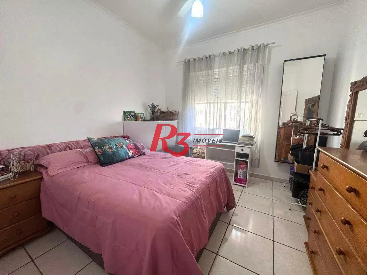 Apartamento com 2 dormitórios à venda, 68 m² por R$ 300.000,00 - José Menino - Santos/SP